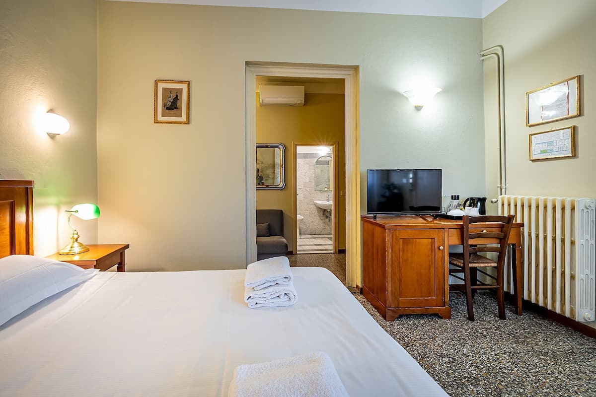Chambre Double | 1 chambre, draps italiens Frette, literie de qualité supérieure