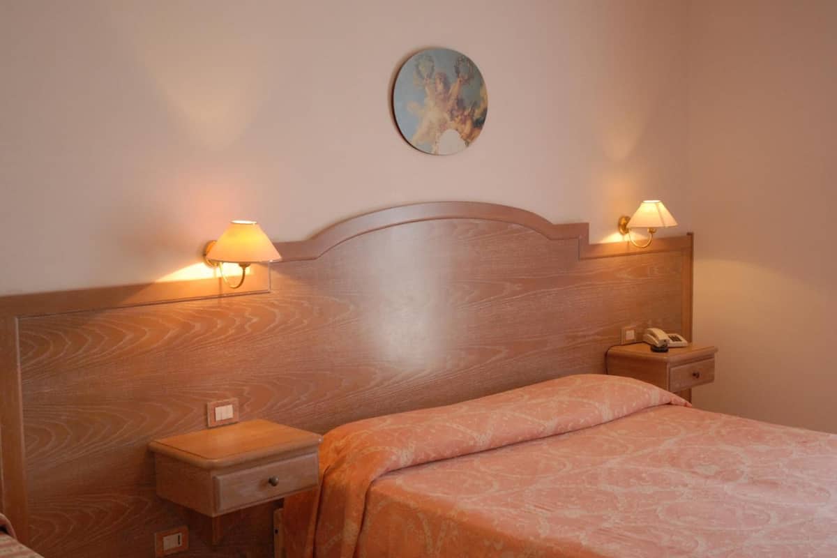 in-room safe, free cots/infant beds, free wifi