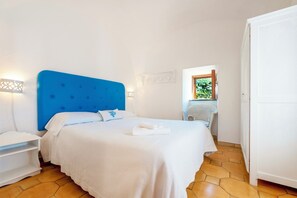 Hypo-allergenic bedding, WiFi, bed sheets, alarm clocks - Villaggio Residence Nettuno (Massa Lubrense)