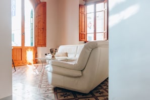 Lobby sitting area - Hotel Savoia E Campana (Montecatini Terme)