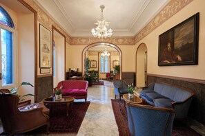 Lobby - Hotel Farnese (Rome)