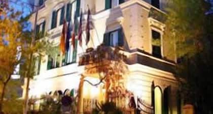 Hotel Farnese