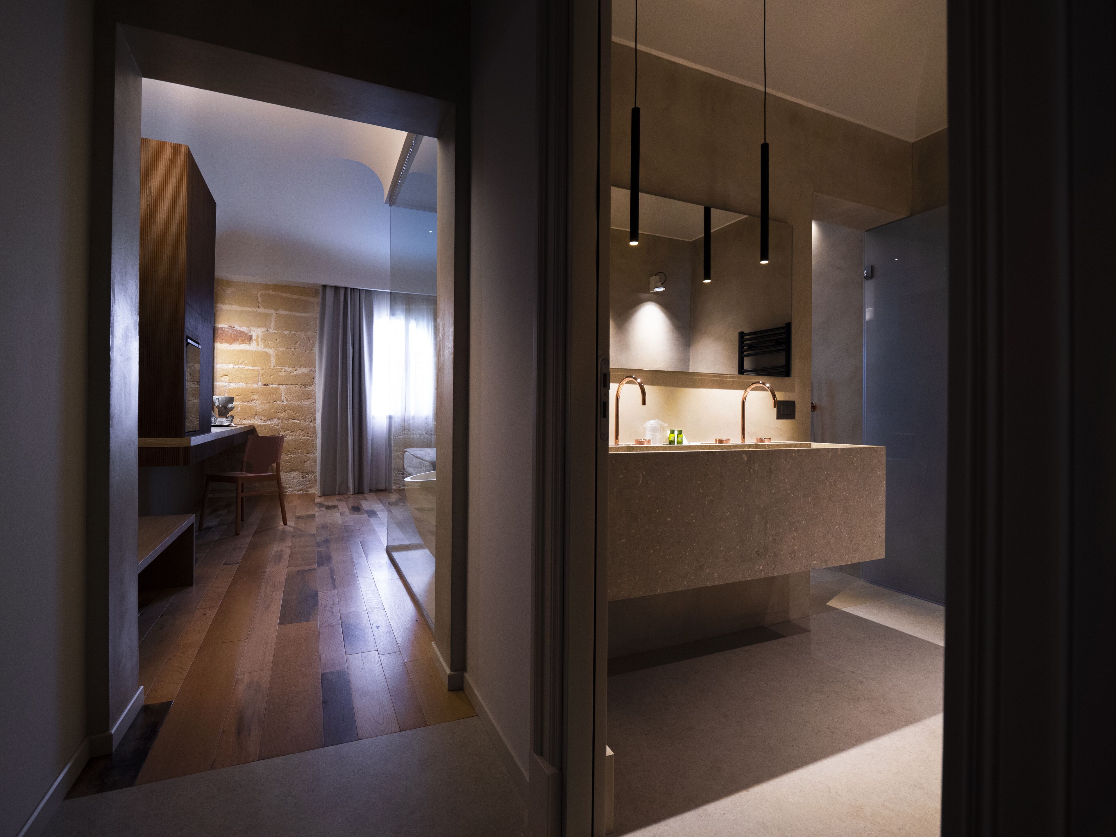 junior studio suite, 1 king bed, bathtub | living area | flat-screen tv