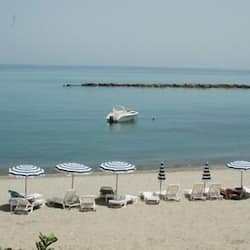 Private beach, sun loungers, beach umbrellas