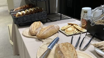 Daily buffet breakfast (EUR 18 per person)