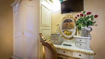 Coffres-forts dans les chambres, bureau, chambres insonorisées