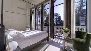 Habitación exclusiva | 1 habitación, ropa de cama de alta calidad, edredón y minibar