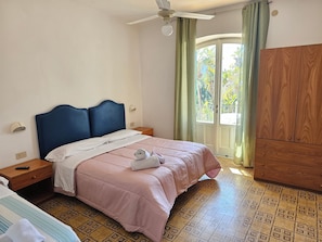 Couette en duvet d'oie, espace de travail pour ordinateur portable