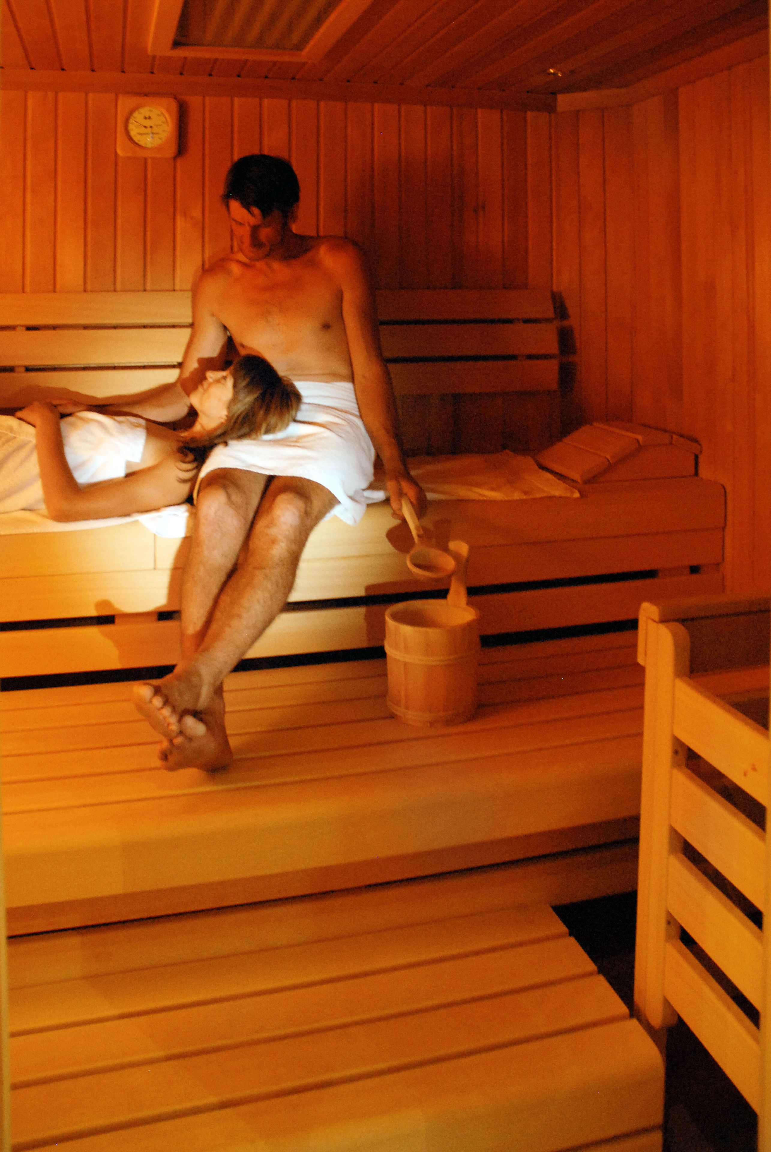 sauna, steam room, sports massages, massages