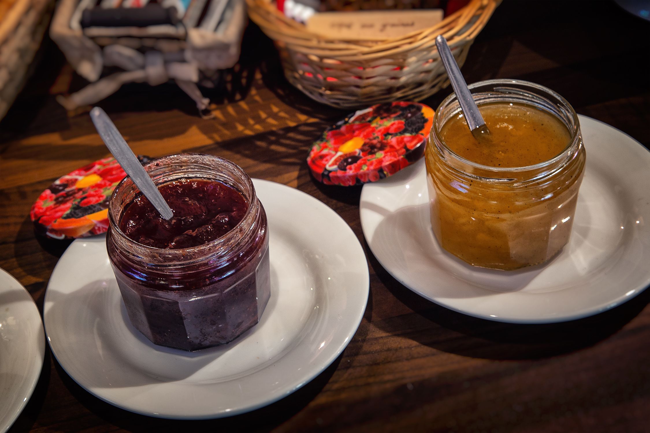 daily buffet breakfast (eur 9 per person)