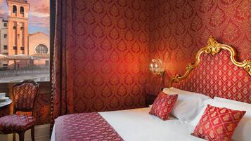 Superior Room | In-room safe, desk, soundproofing, iron/ironing board