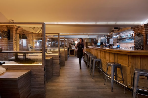 Bar (a l'allotjament)