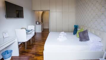 Suite Junior, terrazzo | 2 camere, biancheria in cotone egiziano