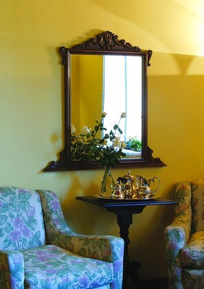 Interior detail - La Locanda del Castello (Montalcino)