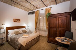 Décoration personnalisée, ameublement personnalisé, bureau