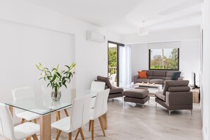 Televisión 22 pulgadas con canales de televisión vía satélite