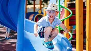 Children’s play area – outdoor