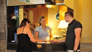 Reception - Rokna Hotel (St. Julian's)