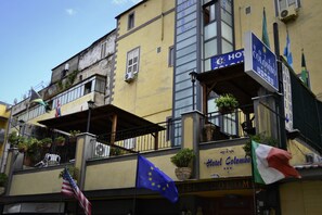 Fachada del alojamiento