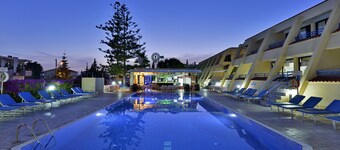 Napa Prince Hotel Apartments