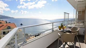 Studio - viss havsutsikt | Utsikt frÄn rummet