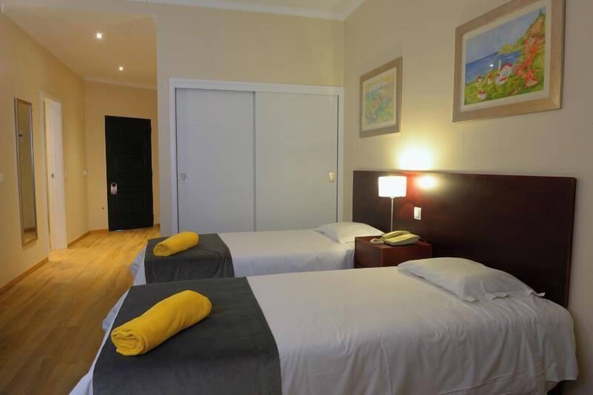 1 bedroom, pillow-top beds, in-room safe, soundproofing