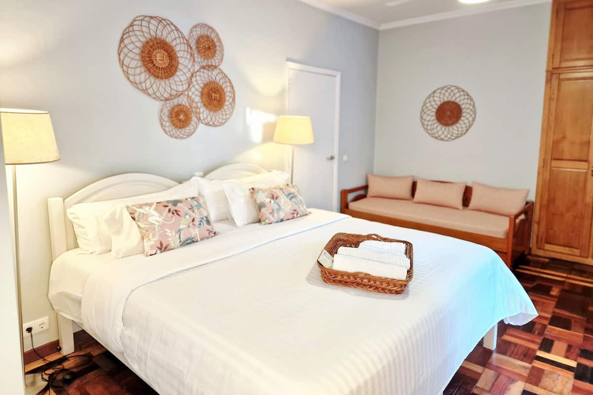 Studio Supérieur | 1 chambre, ameublement personnalisé, lits bébé (gratuits), Wi-Fi gratuit