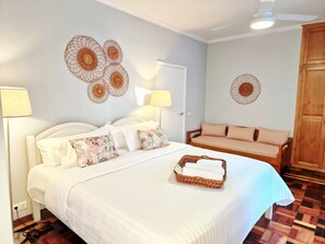 Superior-studio | Yksilöllisesti kalustettu, ilmaiset vauvansängyt, ilmainen Wi-Fi