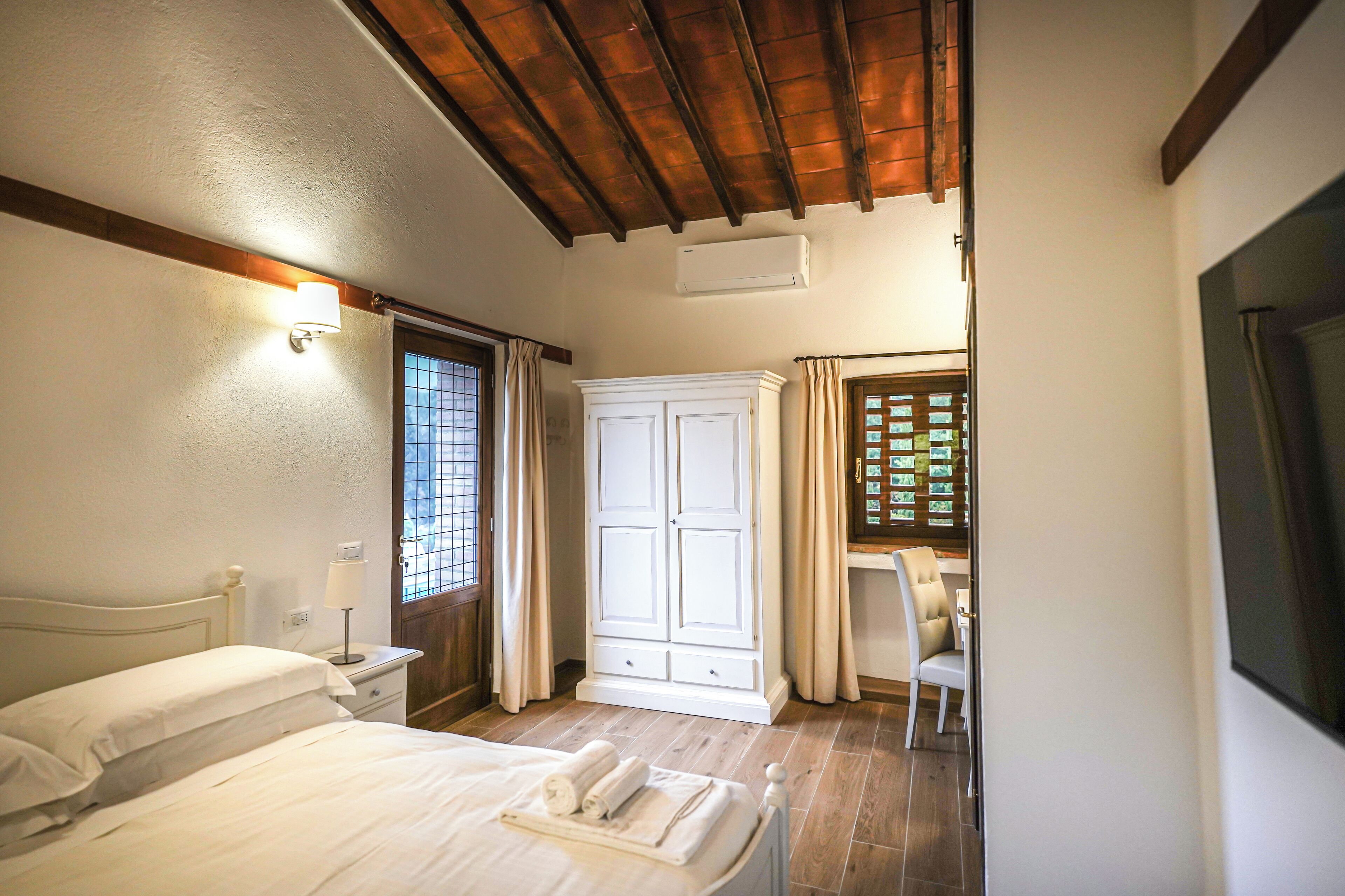 Suite, Multiple Beds