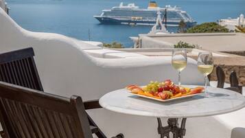Superior Room with Sea View | Terraza o patio