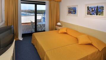 Standard Sea Facing View