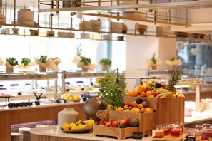 Ilmainen päivittäinen buffetaamiainen 