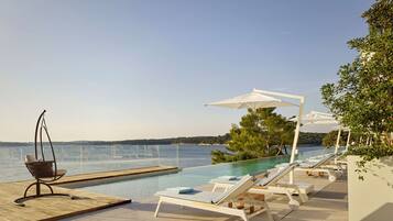 Indoor pool, seasonal outdoor pool, pool cabanas (surcharge)