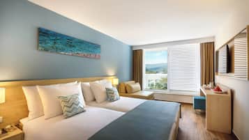 1 bedroom, cribs (surcharge)