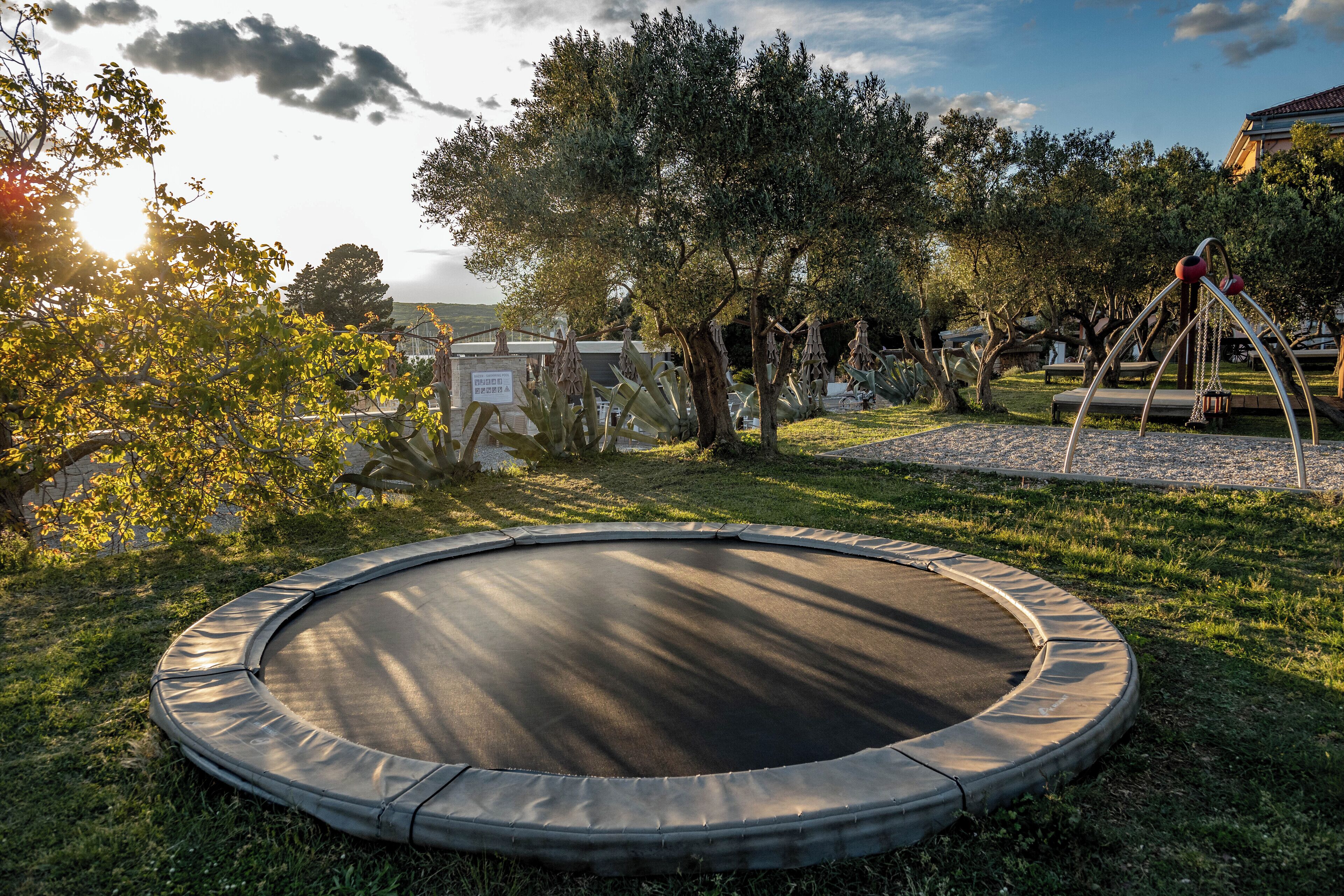 children’s play area – outdoor