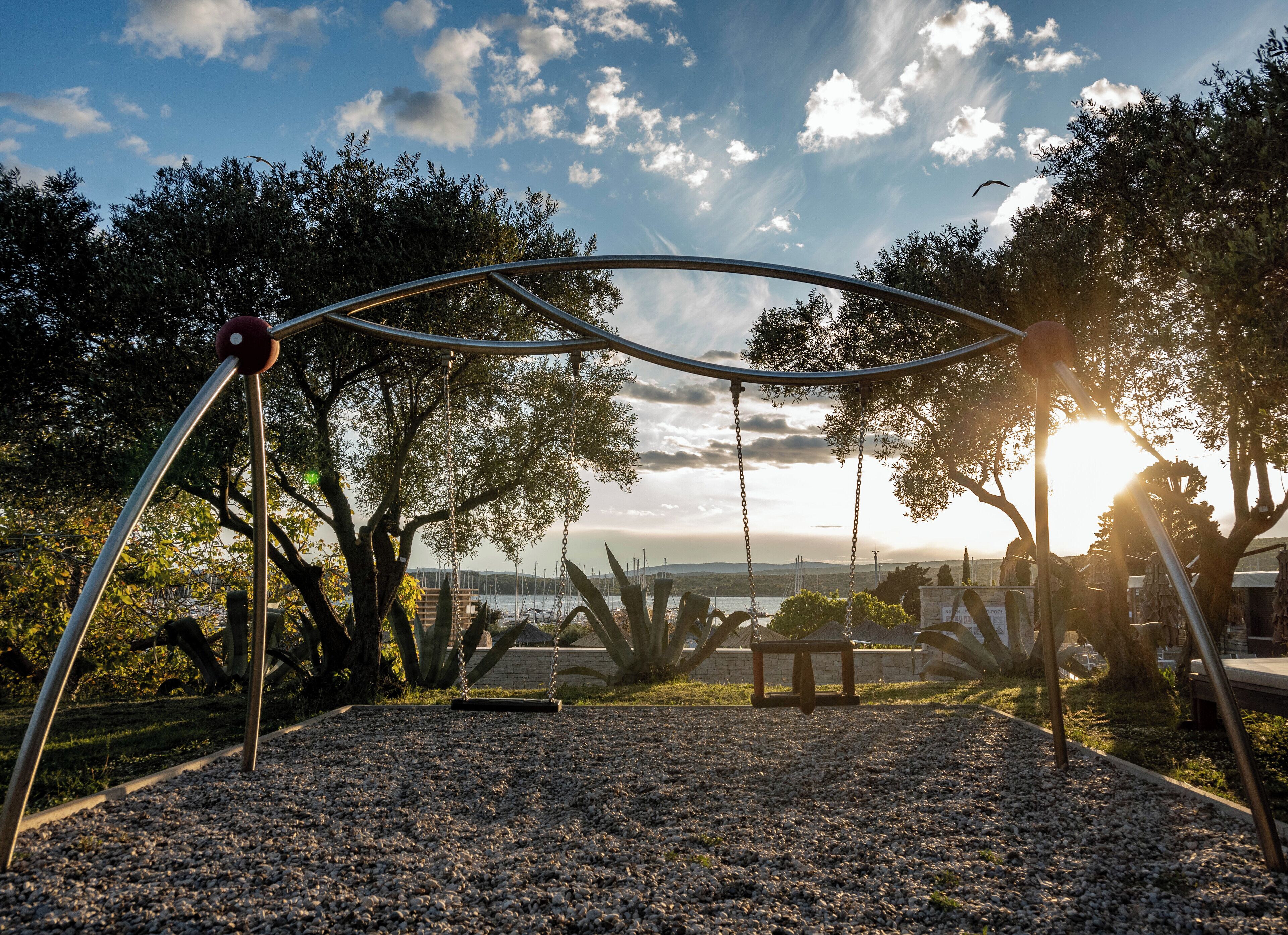 children’s play area – outdoor