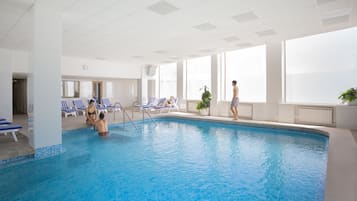 Piscine couverte