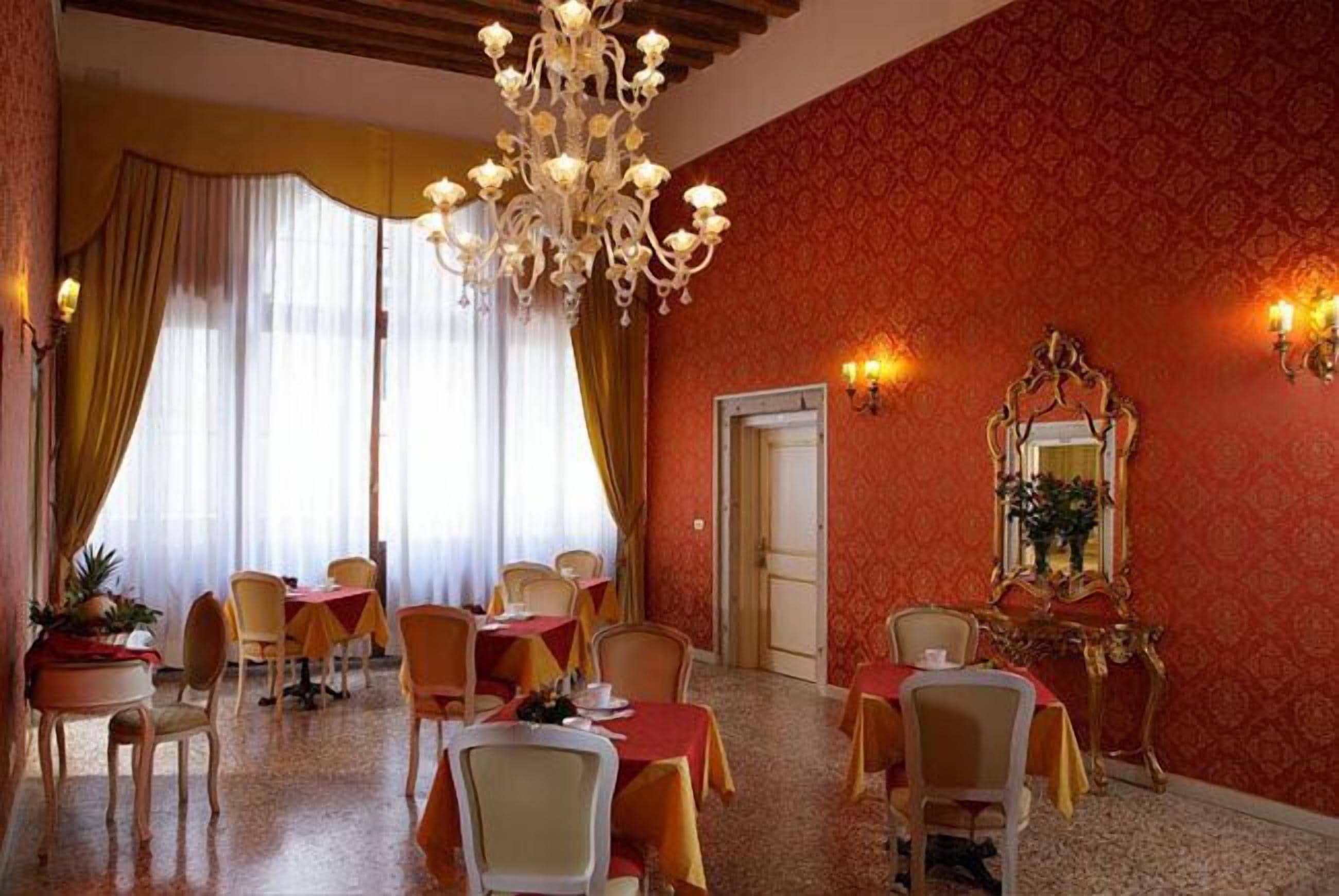 Khu vực dùng bữa sáng