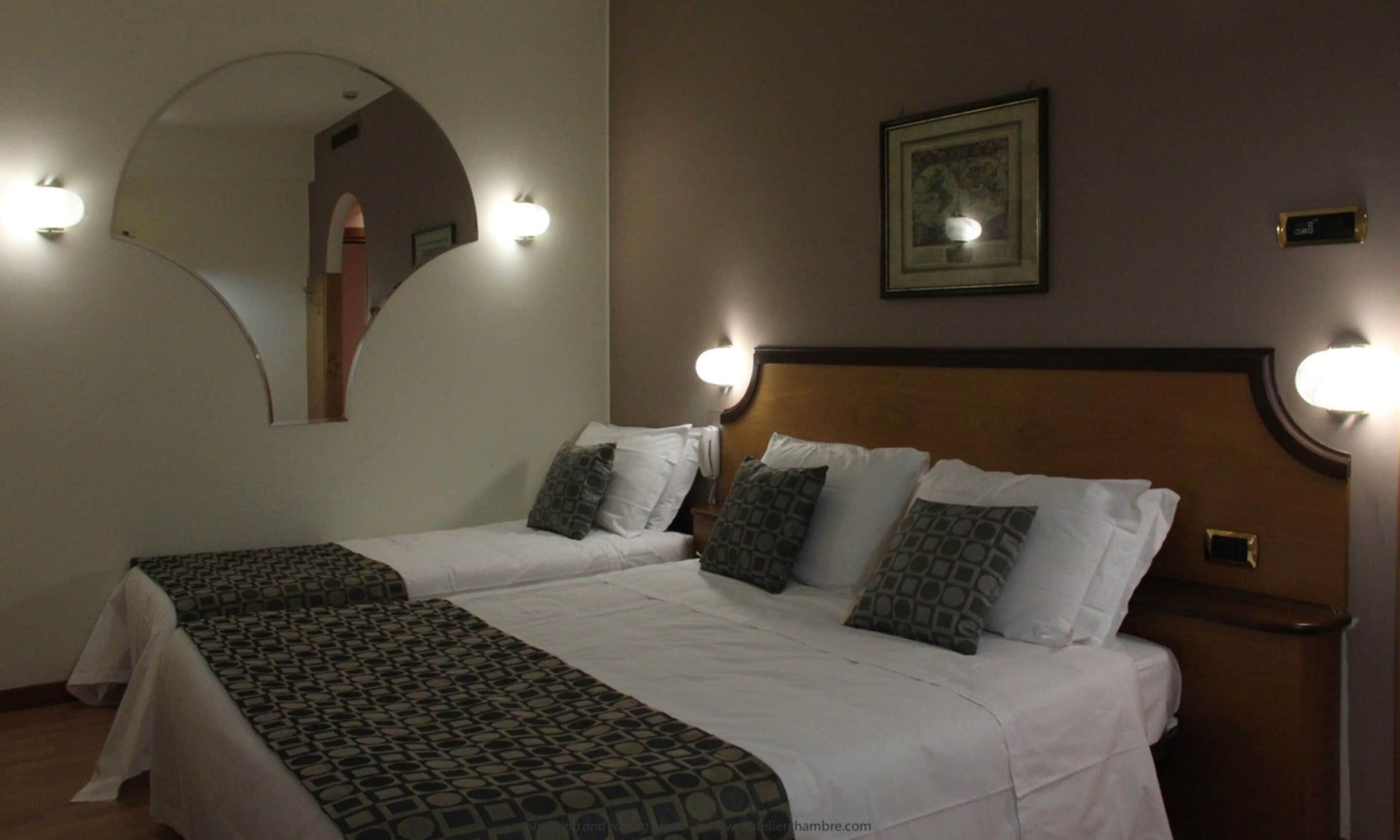 classic triple room | minibar, in-room safe, desk, blackout curtains