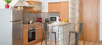 MH Apartments S. Familia 