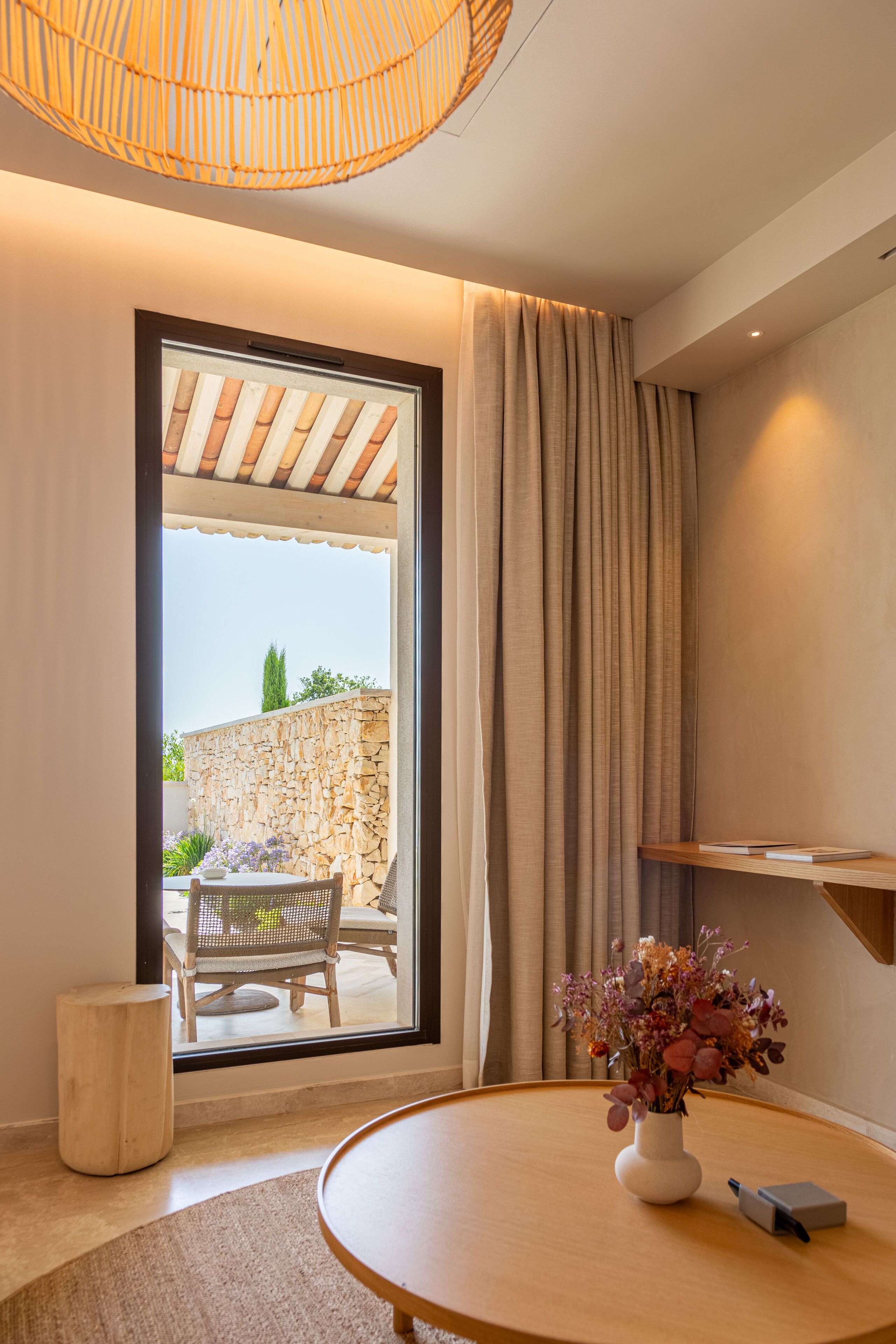 exclusive double room | 1 bedroom, minibar, in-room safe, individually decorated