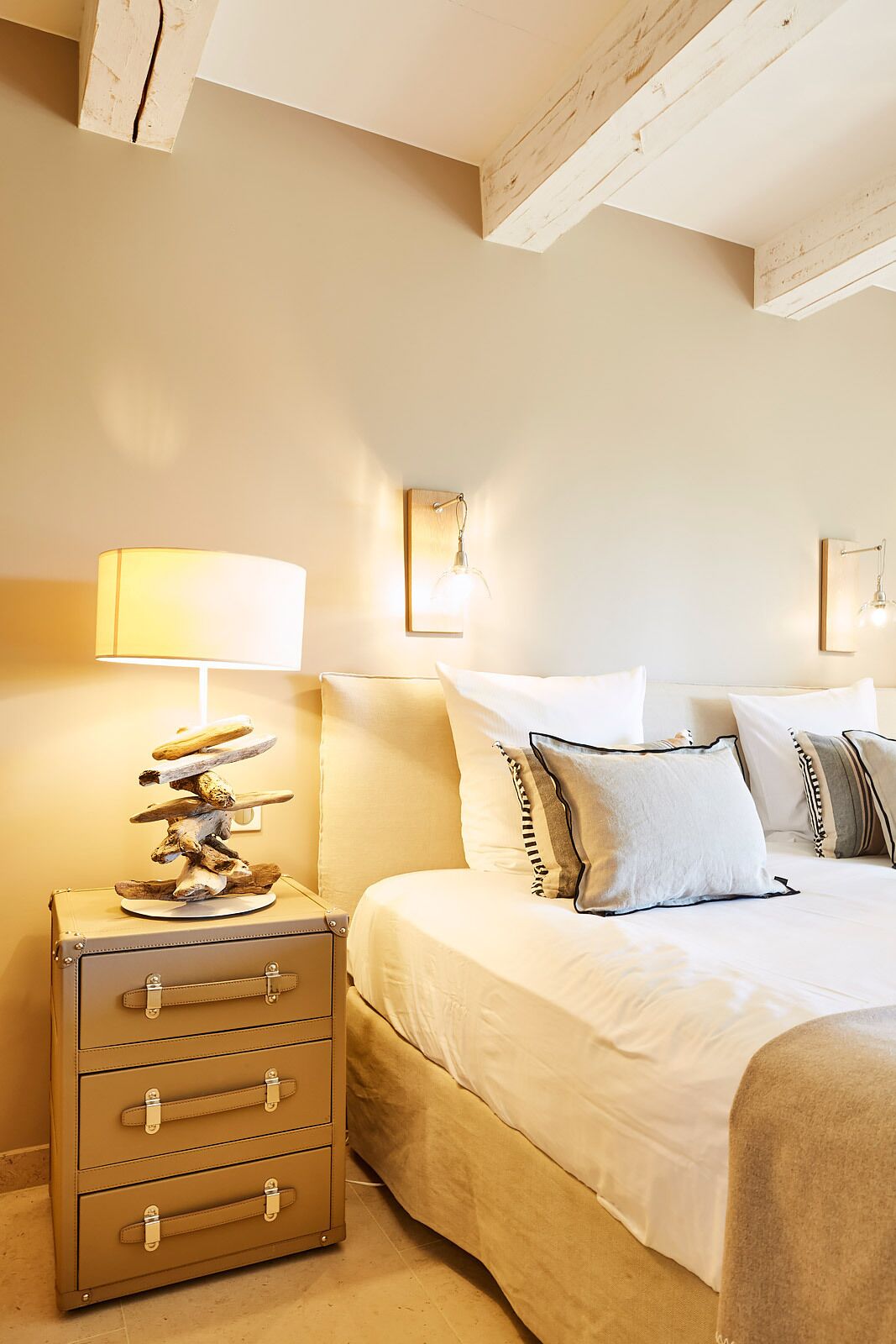 double room (elegance) | 1 bedroom, minibar, in-room safe, individually decorated