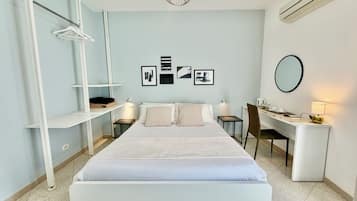 Double Room, Balcony, Mountain View | Desk, soundproofing, free WiFi