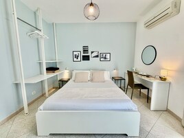 Double Room, Balcony, Mountain View | Desk, soundproofing, free WiFi