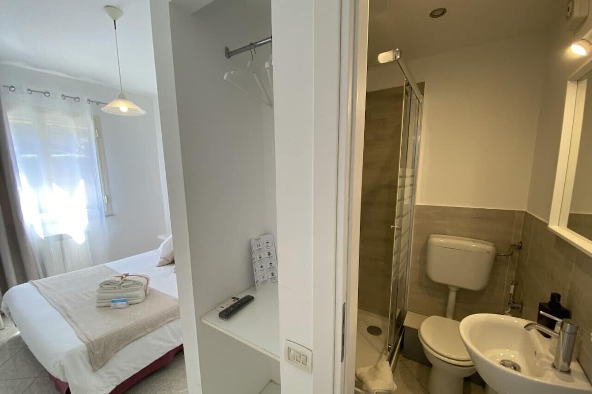 Camera Singola | Escritorio, insonorización y wifi gratis