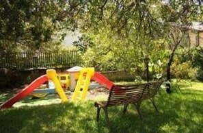 Children's play area - outdoor