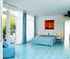 Minibar, in-room safe, desk, cribs/infant beds