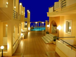 Exterior - Nontas Aparthotel (Chania)