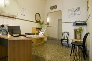 Pintu masuk interior