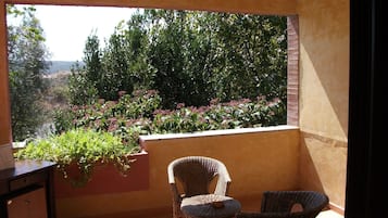 Quarto casal standard, sacada, vista para o mar | Terraço/pátio